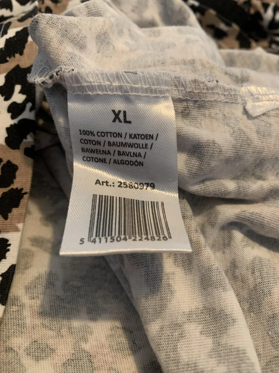 Meerkleurige T-shirt van Nightwear. Maat XL. – photo 4